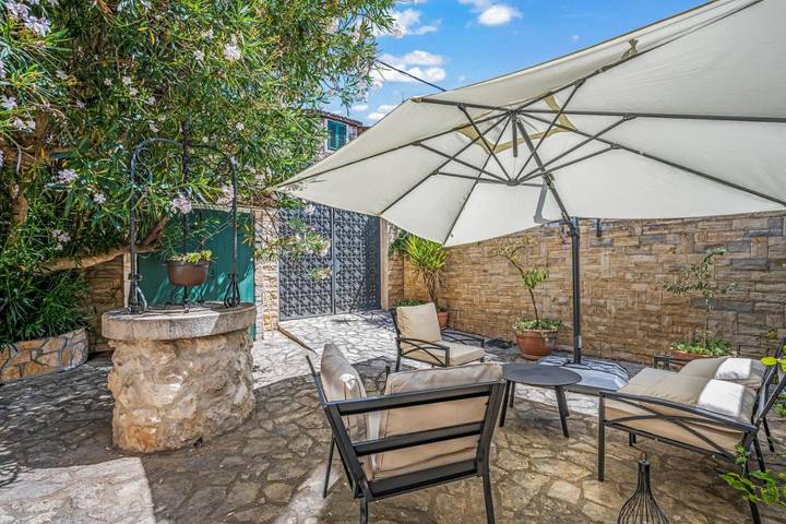 Villa für 10 Personen, mit Garten und Ausblick in Split