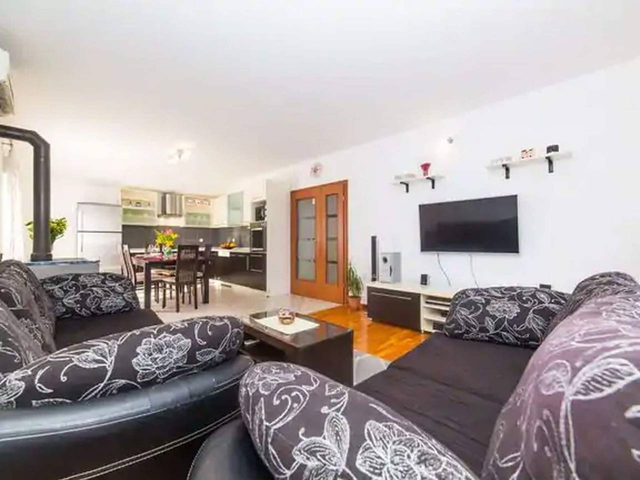 Three Bedroom Villa in Trogir, Split-Dalmatien