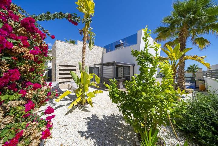 Casa rural para 6 personas, con piscina y terraza en Finestrat