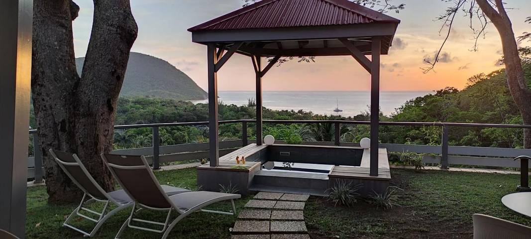 Hôtel pour 2 personnes, avec vue ainsi que piscine et jardin dans Plage de Grande Anse - 4