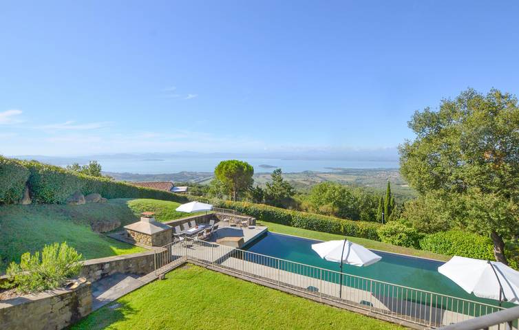 Refugio junto al río con piscina y WiFi in Lisciano Niccone, Valtiberina