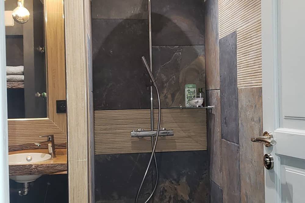 Entire apartment, Le Gite d Alice à Vacqueyras in Vacqueyras, Vaucluse