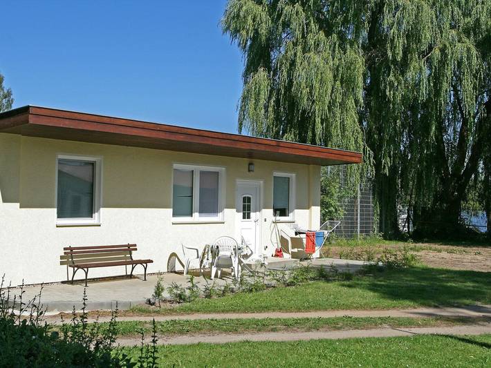 Bungalow für 3 Personen, mit Garten in Krakow am See
