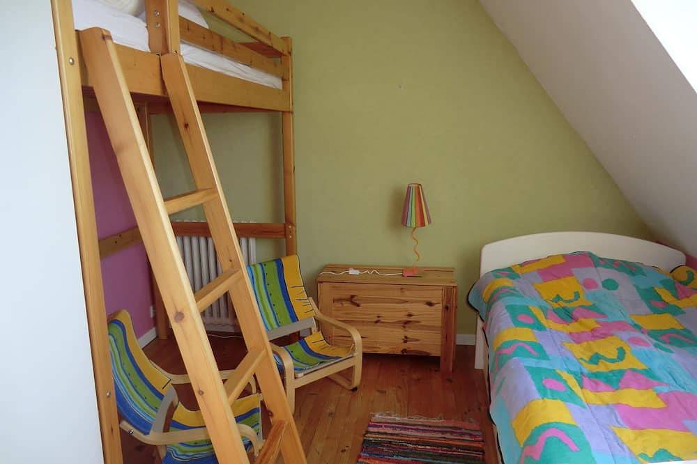 Maison au bord de l'eau in Hôpital-Camfrout, Région de Brest