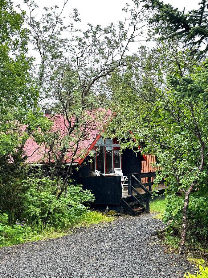 Hus för 4 Personer, med trädgård och utsikt i Island