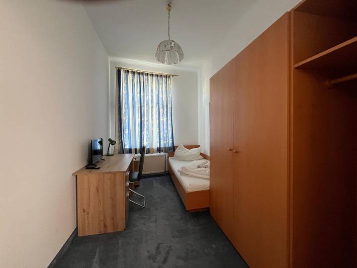 Ganze Ferienwohnung, Mariazellerhof Room 112 in St. Pölten, Mostviertel