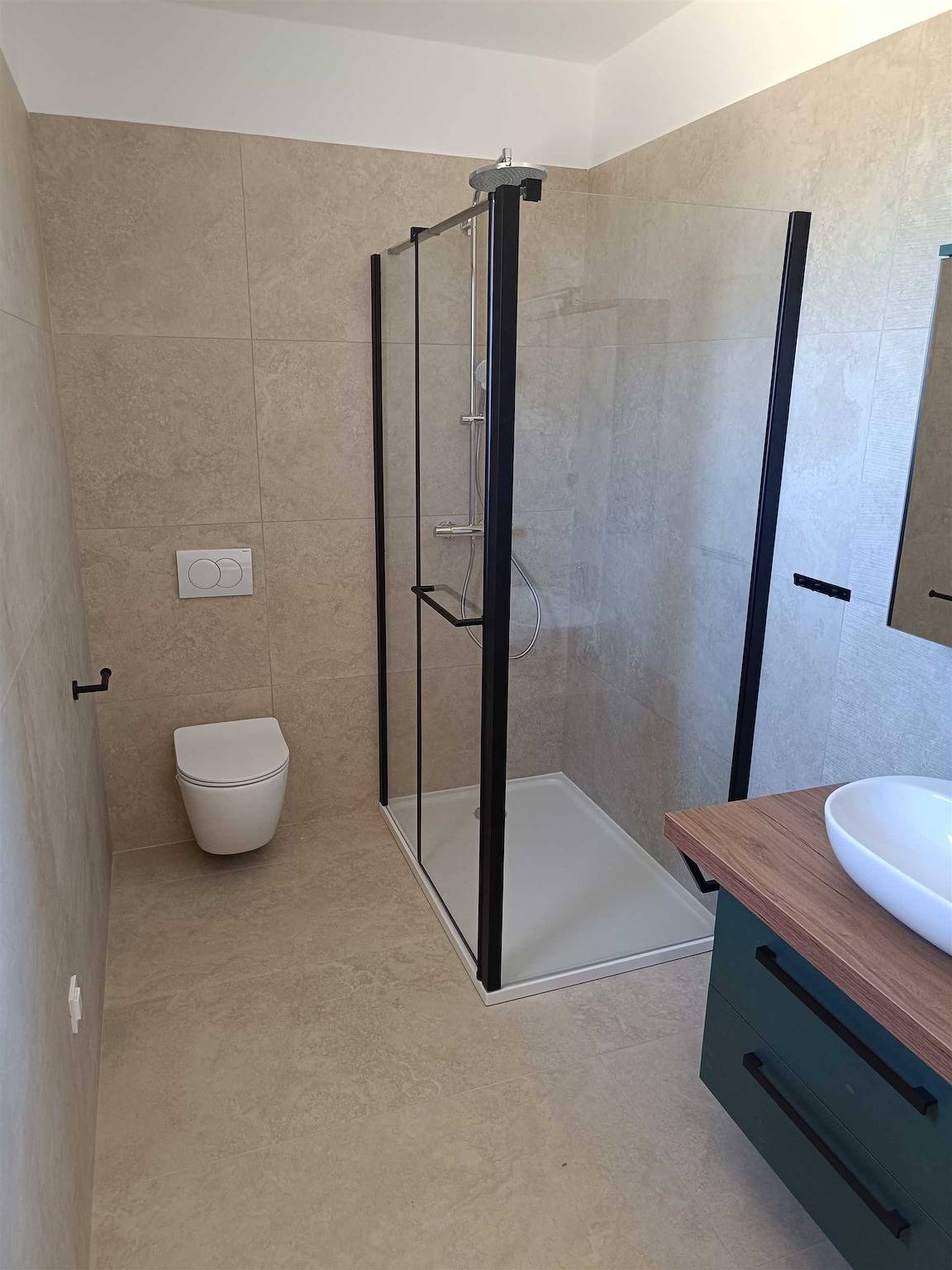 Villa Manuela mit privatem Pool in Strandnähe in Malinska-Dubašnica, Krk