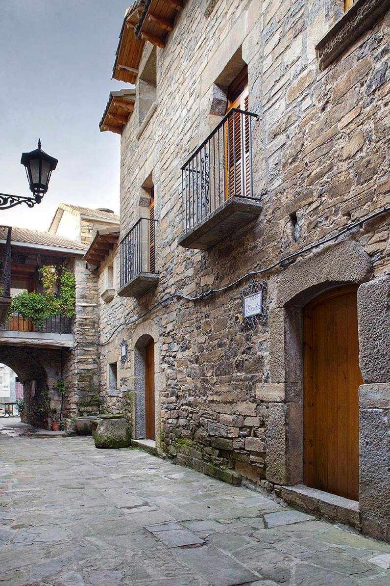 Casa Encuentra, en el Pirineo al lado de Ainsa in El Pueyo de Araguás, Pirineo Aragonés