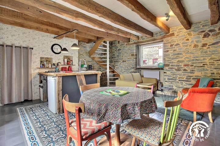 Gîte pour 3 personnes, avec Jardin à Néant-sur-Yvel - 3