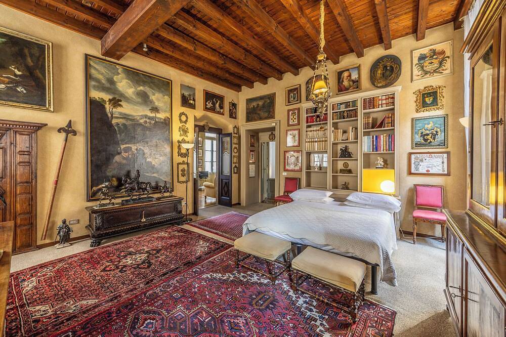 Apartamento entero, Art Gallery Apartment: casa histórica en el centro de Brescia in Brescia, Provincia de Brescia