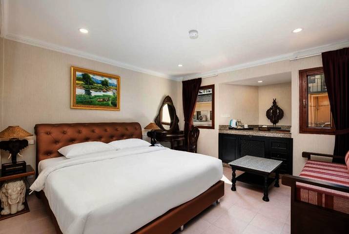 Hôtel pour 3 personnes, avec terrasse dans Pattaya South