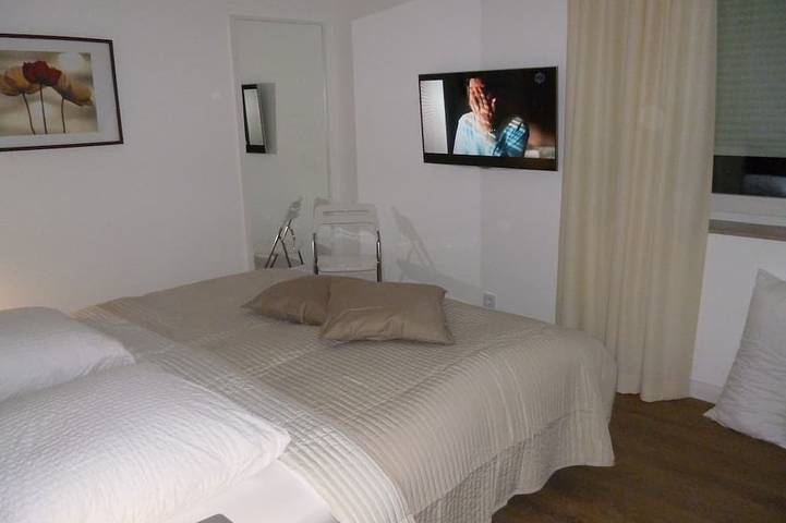 Ferienwohnung für 6 Personen, mit Terrasse und Garten sowie Sauna in Rosengarten - 3
