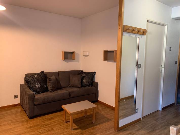 Ganzes Studio, Studio für 4 mit Balkon, WiFi und Parkplatz in Brides-les-Bains, Vanoise-Massiv