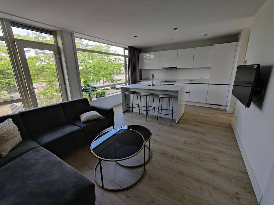 Cały apartament, Two-Bedroom Apartment in Eindhoven, Brabancja Północna