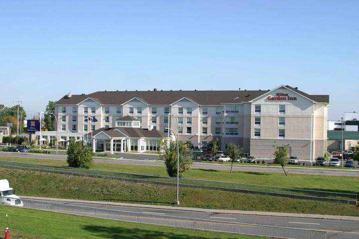 Hotel voor 3 personen, met terras en zwembad - 1