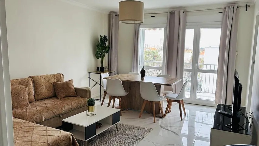 Apartamento de vacaciones para 8 personas, con jardín y terraza - 1
