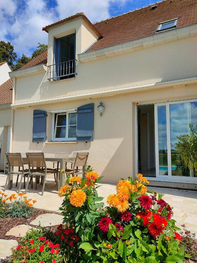Appartement de vacances entier, Double Room with Shared Bathroom in Magny-les-Hameaux, Parc naturel régional de la Haute Vallée de Chevreuse