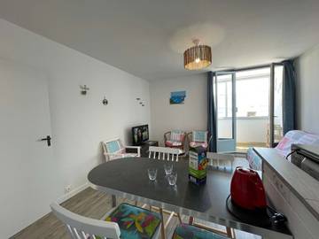 Appartement De Vacances pour 4 Personnes dans Saint-Hilaire-de-Riez, Vendée, Photo 4