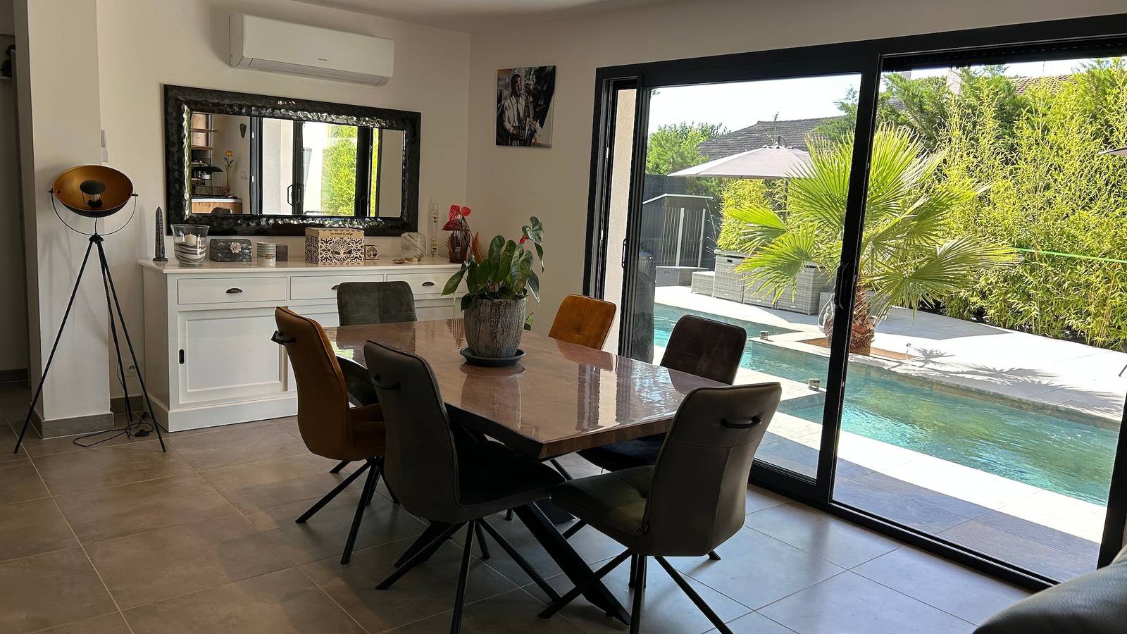 Villa « Harmonie » avec piscine privée, Wi-Fi et climatisation in Bagnols-sur-Cèze, Région de Nîmes