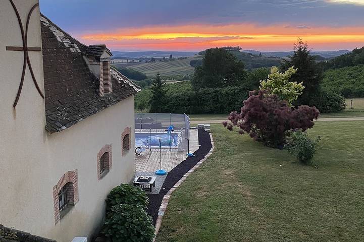 Ferienhaus für 7 Personen, mit Garten und Terrasse sowie Pool, mit Haustier - 1