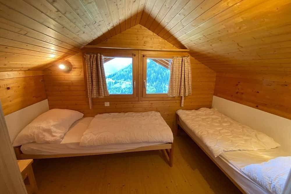 Appartamento intero, 4 pièces-duplex très confortable pour 6 personnes : Living - cuisine avec lave-vaisselle, micro onde in Grimentz, Anniviers