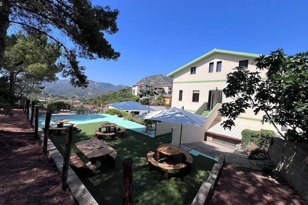Hostel with sea view rooms and private bathroom in Gonnesa, Iglesiente