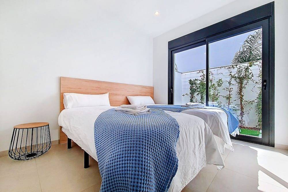 Villa with private pool and Jacuzzi in Golf Resorts Murcia, San Javier