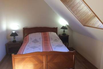 Gîte pour 6 Personnes dans Saint-Donat, Région de Besse-et-Saint-Anastaise, Photo 2