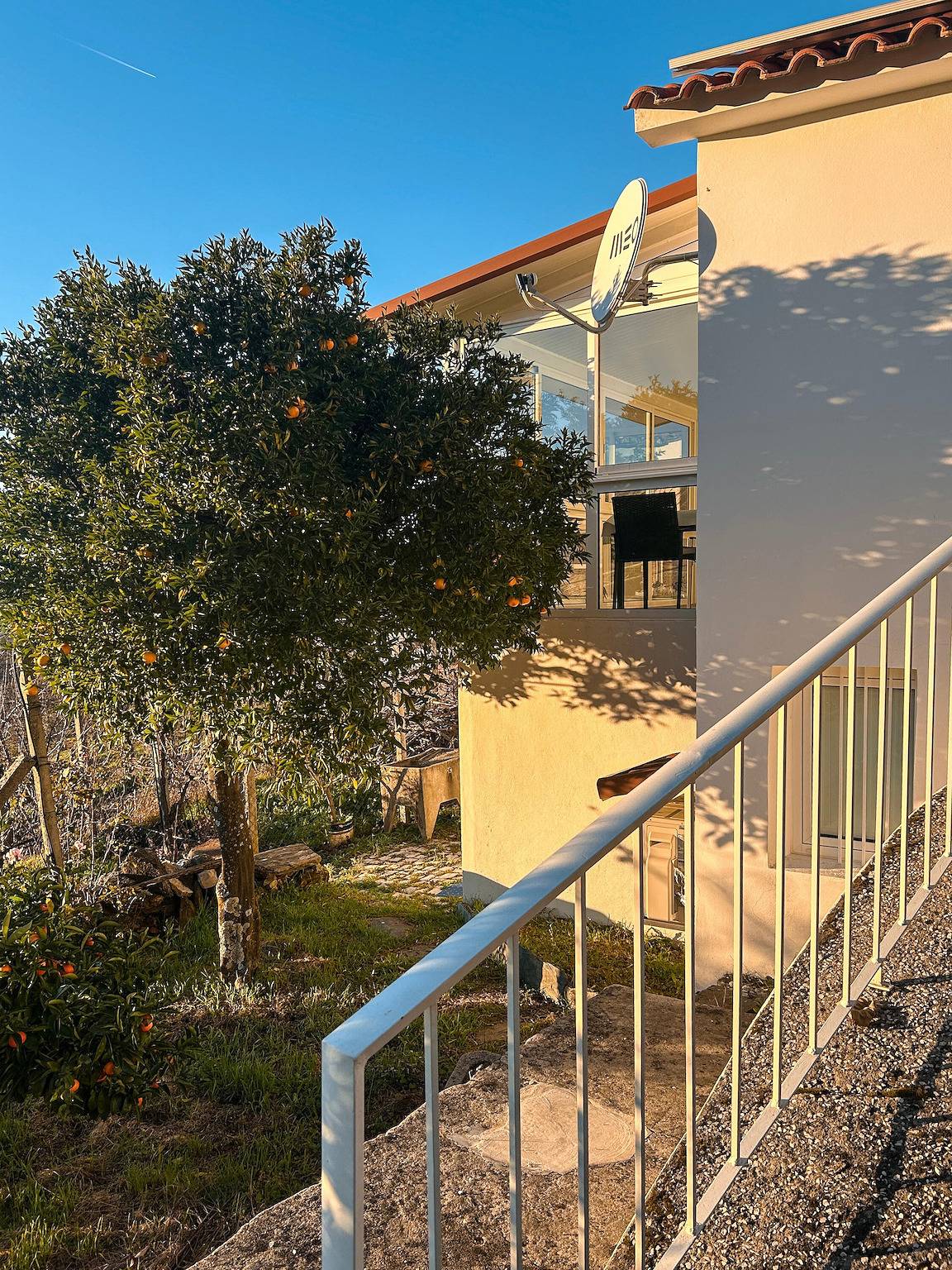 Landhaus 'Vale Dos Vascos' mit Bergblick, Wlan und Klimaanlage in Oleiros, Aldeias de Xisto