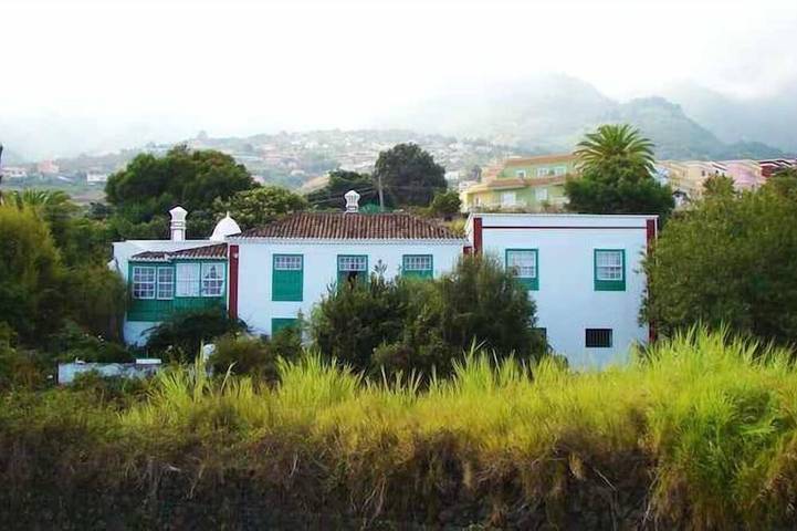 Holiday home for 6 people, with balcony and garden - 1