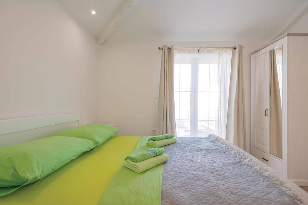 Beautiful home in Krivodol with Wifi in Imotski, Makarska Riviera