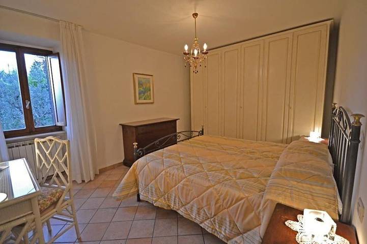 Ancient medieval tower, ideal for couples or families in Assise, Province de Pérouse