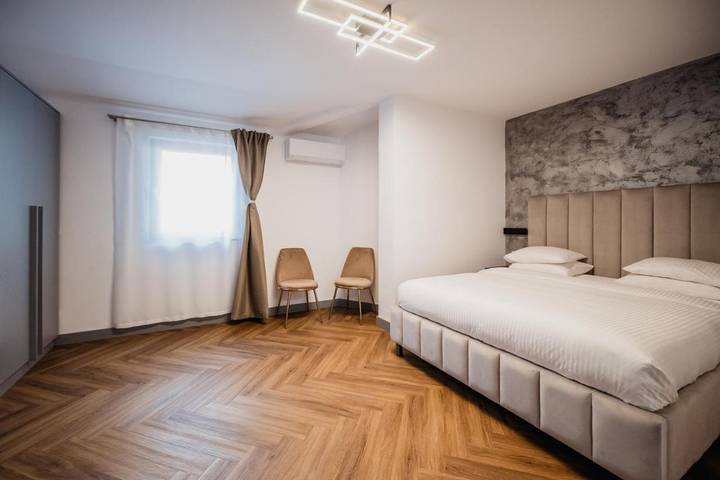 Maison d’hôte pour 2 personnes, avec terrasse à Bucarest - 4