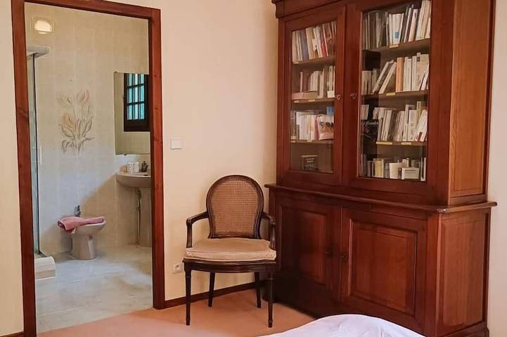 Location de vacances pour 2 personnes, avec jardin à Pradines - 4