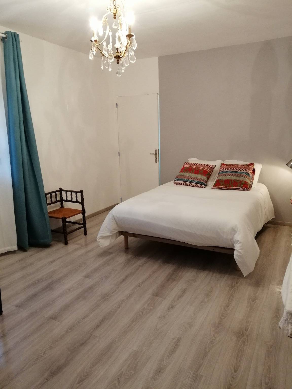 Apartamento 'Les Alliots' con terraza privada, jardín privado y Wi-Fi in Coullons, Valle del Loira