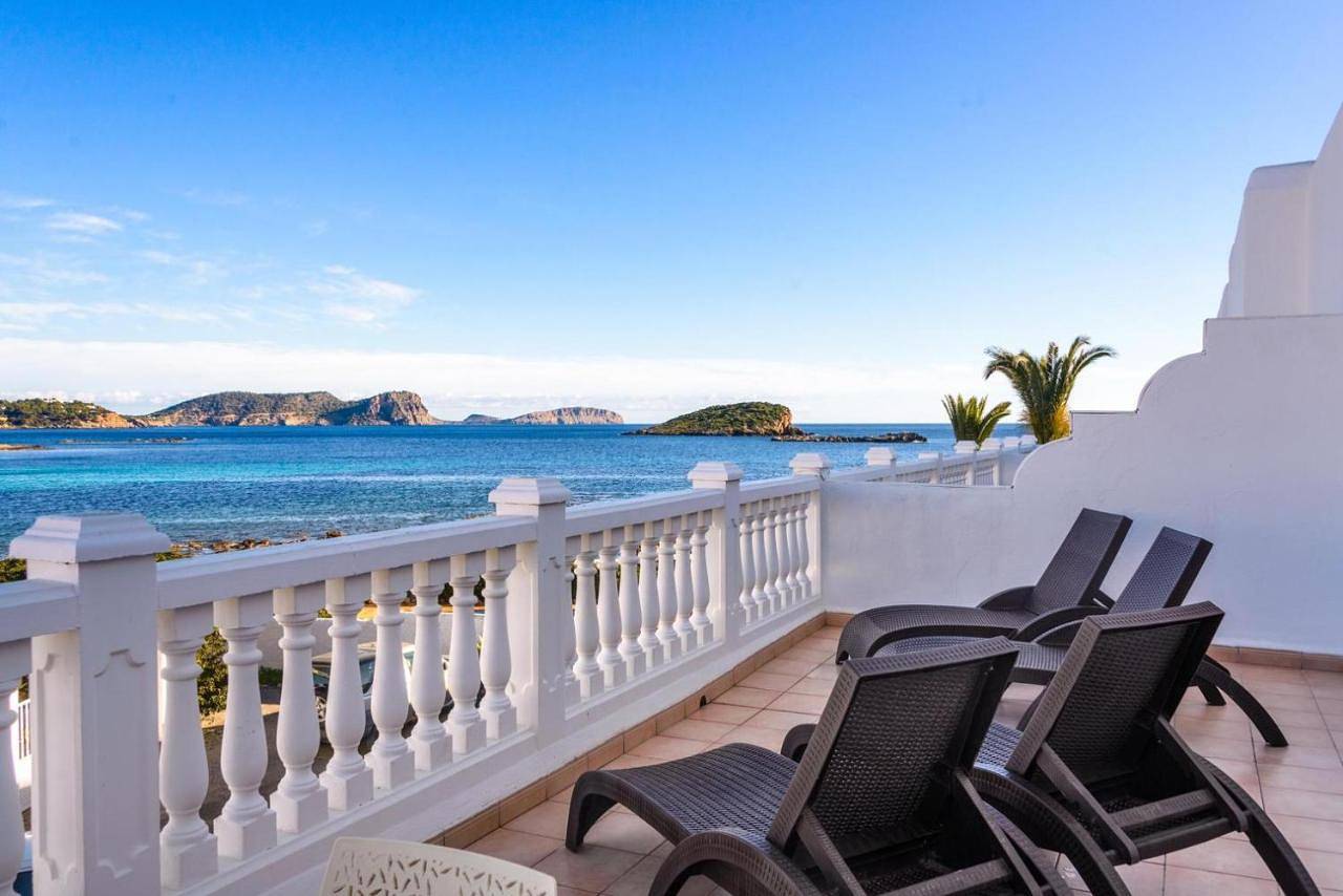 Appartement entier, Jacaranda Apartments & Studios in Es Canar, Santa Eulària des Riu