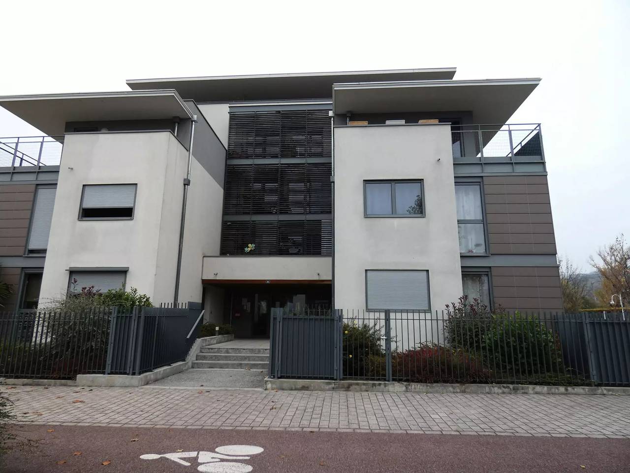 Appartement entier, Charmant 2 pièces avec emplacement idéal au bord du lac ! in Aix-les-Bains, Région de Chambéry
