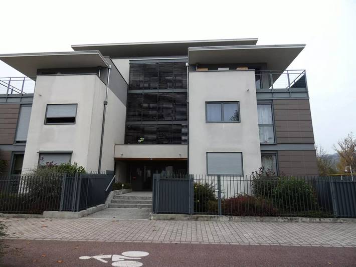 Gîte pour 2 personnes, avec balcon dans Grand Port (Aix-les-Bains)