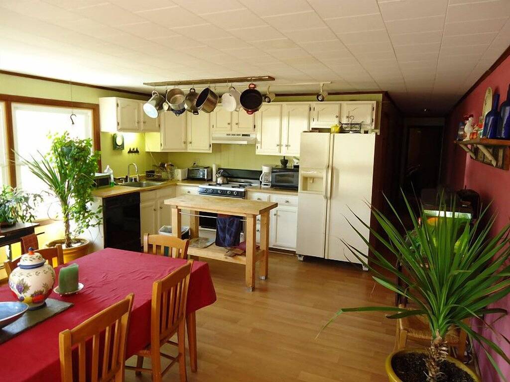 Vacation House for 12 Guests in Adirondack Mountains, Warren County (NY)