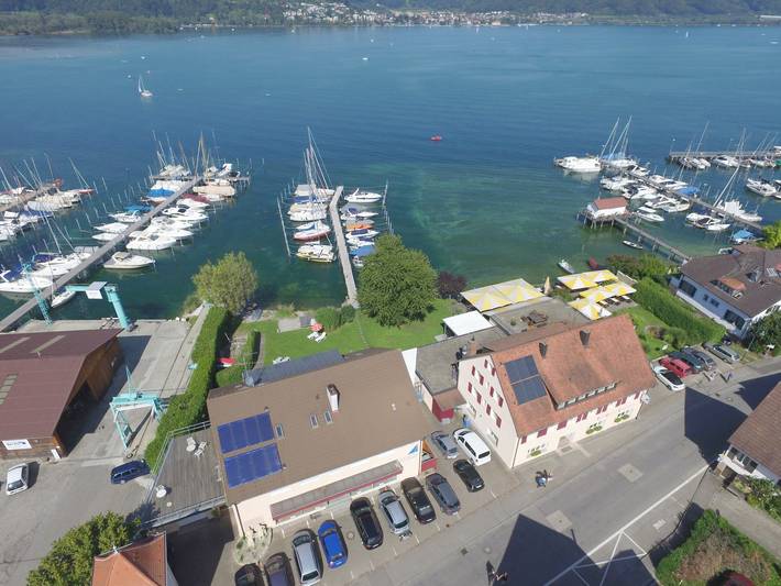 Hotel, mit Balkon/Terrasse und Terrasse sowie Seeblick in Bodman-Ludwigshafen - 4