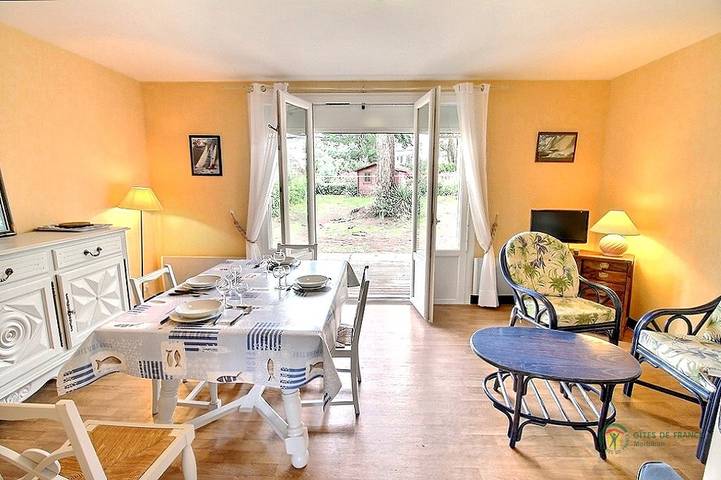 Gîte pour 5 personnes, avec jardin dans Plage du Men Du - 2