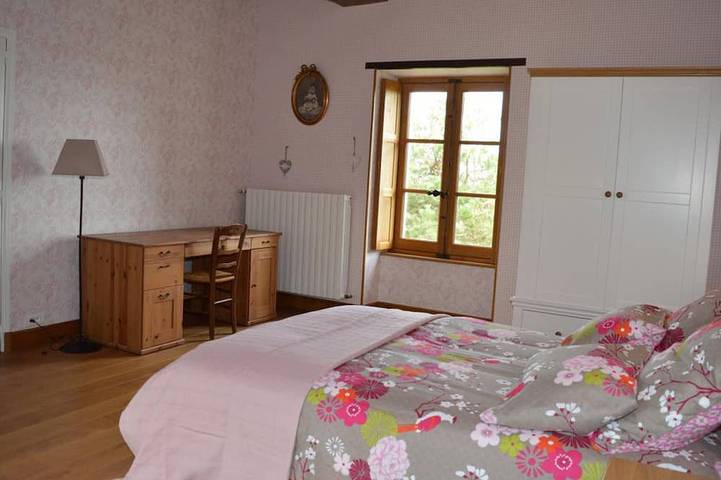 Gîte pour 10 personnes, avec terrasse et jardin à Seuilly - 4