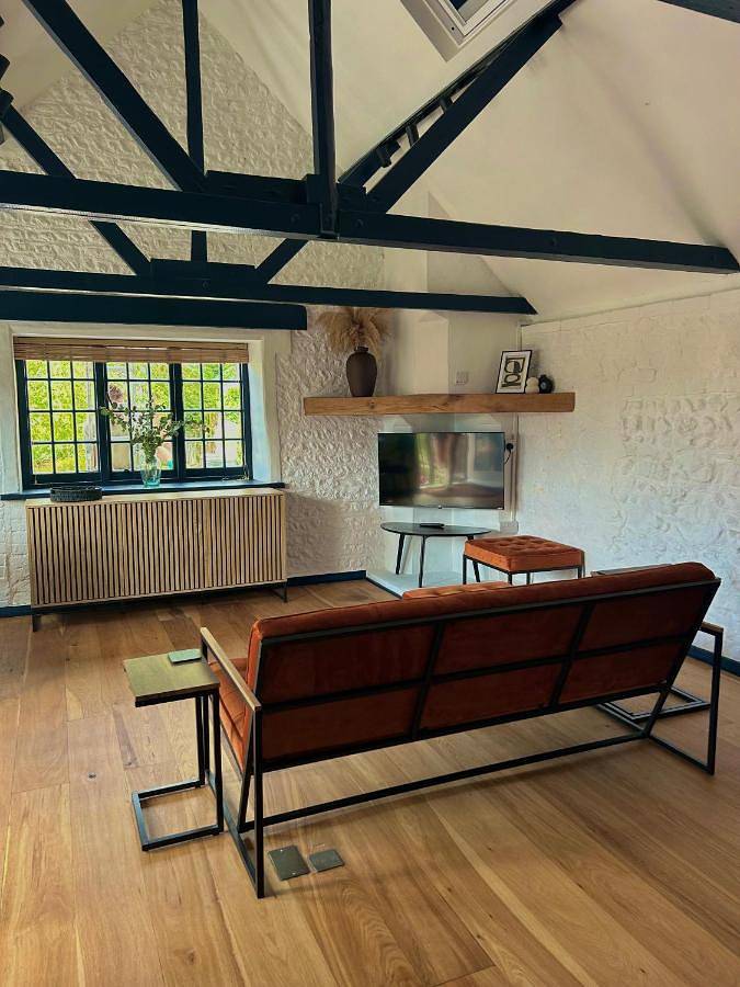 Entire apartment, The Studio, Arundel in Arundel, South Downs