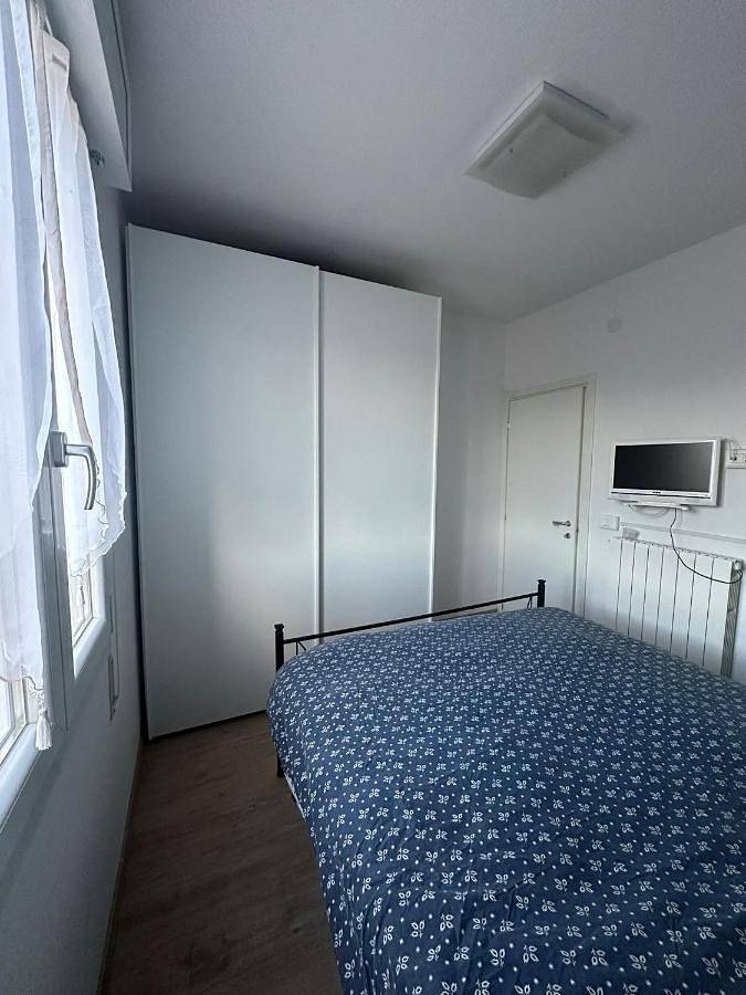 Gîte pour 5 personnes, avec terrasse et vue à Lido Adriano - 2