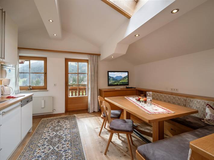 Ferienwohnung für 6 Personen, mit Balkon und Garten sowie Ausblick in Wildschönau - 4