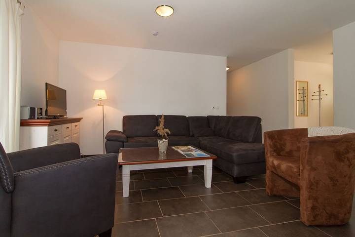 Ferienwohnung für 8 Personen, mit Balkon und Sauna in Graal-Müritz - 3