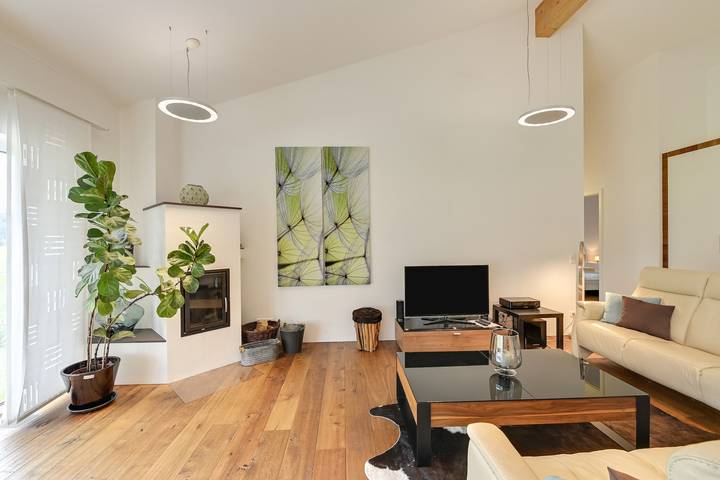 Ferienwohnung für 4 Personen, mit Balkon und Whirlpool sowie Sauna