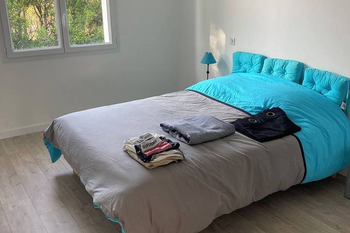 4-bedroom villa, private heated pool, enclosed garden8 minutes from the beach in Linxe, Côte d’Argent