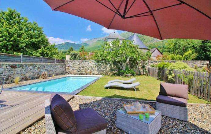 Chambre d’hôte pour 4 personnes, avec piscine ainsi que vue et jardin à Ayzac-Ost - 4