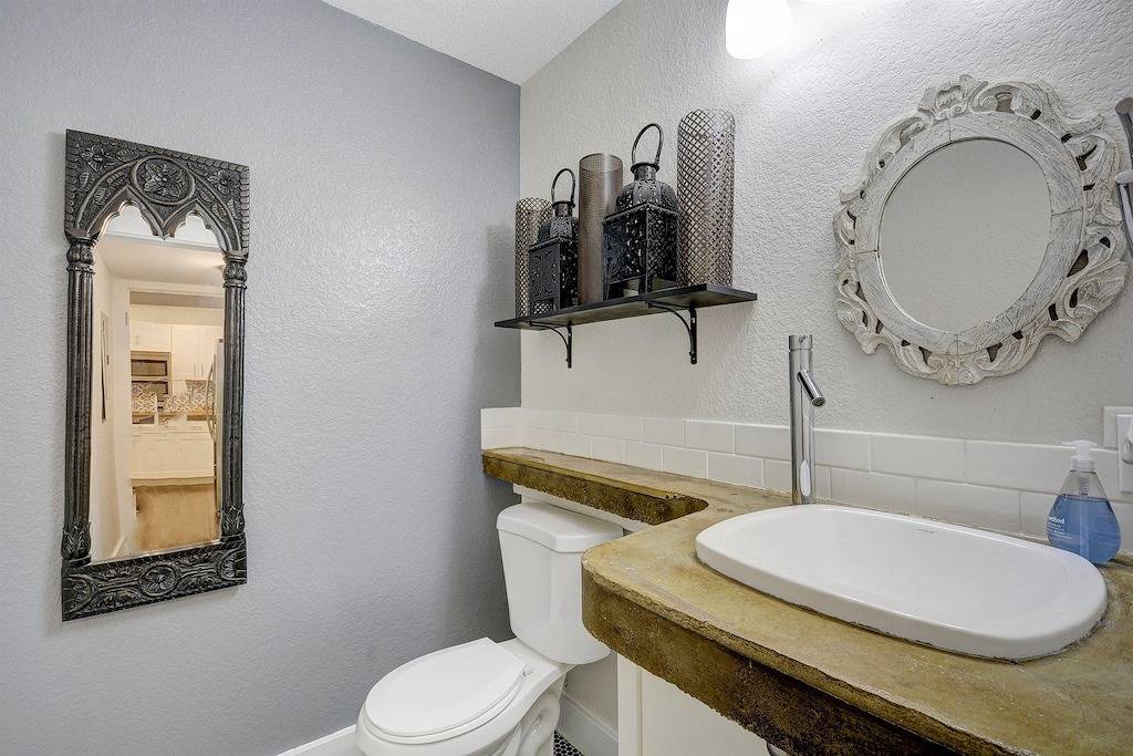 Ganze Wohnung, Safe & Quiet Oasis in Dt ~Perfect Location~ in Austin, Travis County